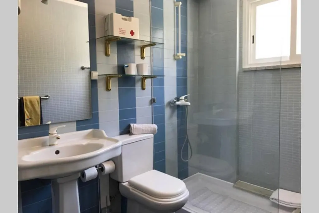 Cosy 3 Bedrooms Apartment At Campolide - 60 1A Lisboa 0*,  Portugalsko